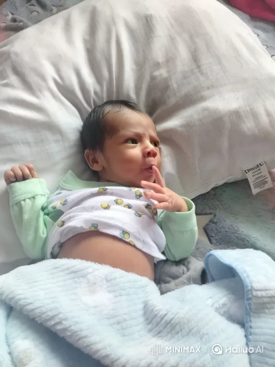 Baby's Playful Awakening and Dance Routine – AI Generated Video | Hailuo AI