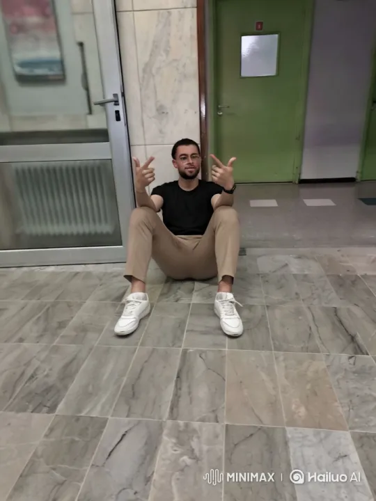 Young Man Dancing Macarena in Casual Attire – AI Generated Video | Hailuo AI