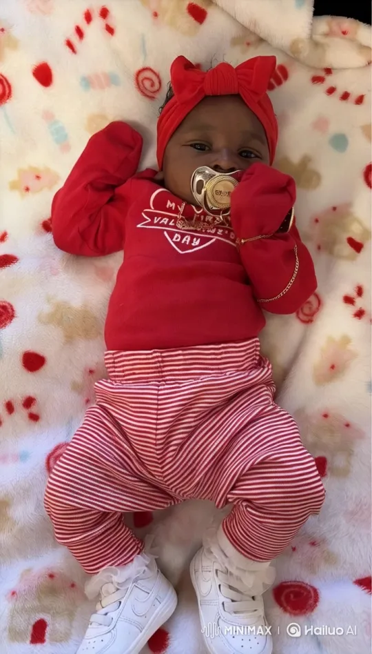 Baby's First Valentine's Day in Cozy, Colorful Setting – AI Generated Video | Hailuo AI