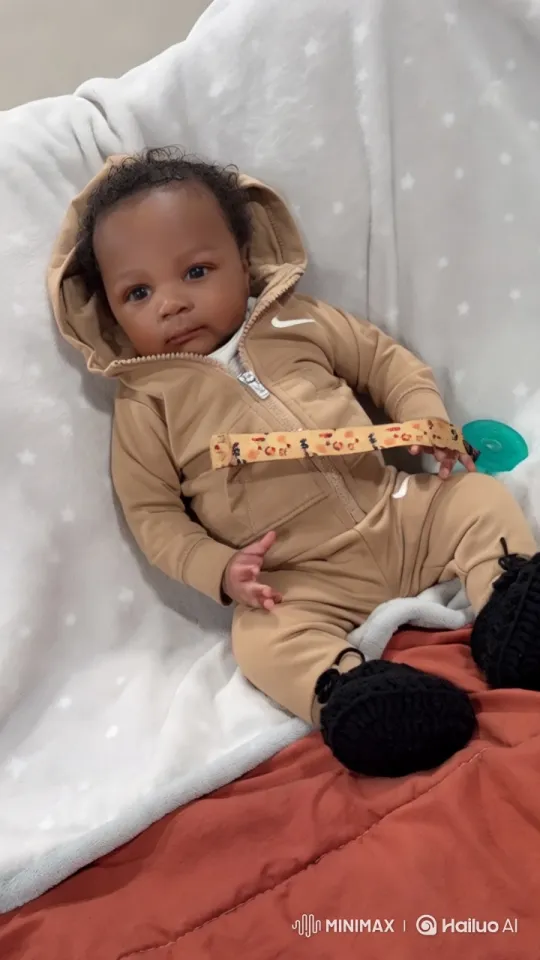 Baby Dancing in Cozy Star-Adorned Blanket Scene – AI Generated Video | Hailuo AI
