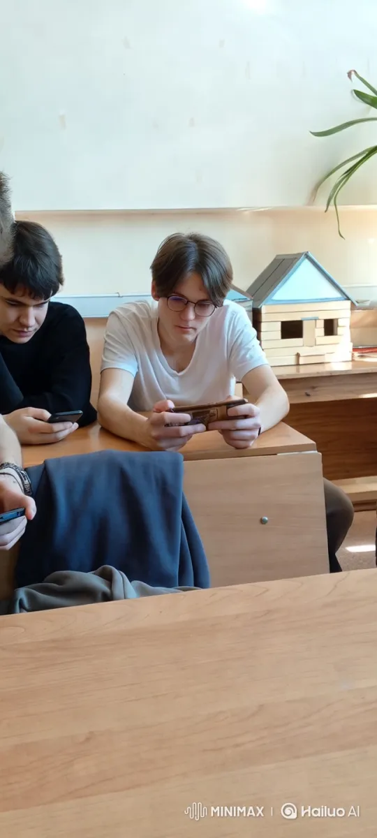 Joyful Reaction to Children's Playful Entry – AI Generated Video | Hailuo AI