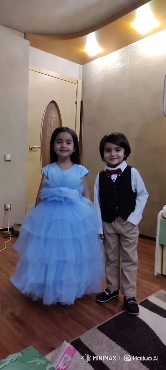 Children in Elegant Attire in Sophisticated Setting – AI Generated Video | Hailuo AI