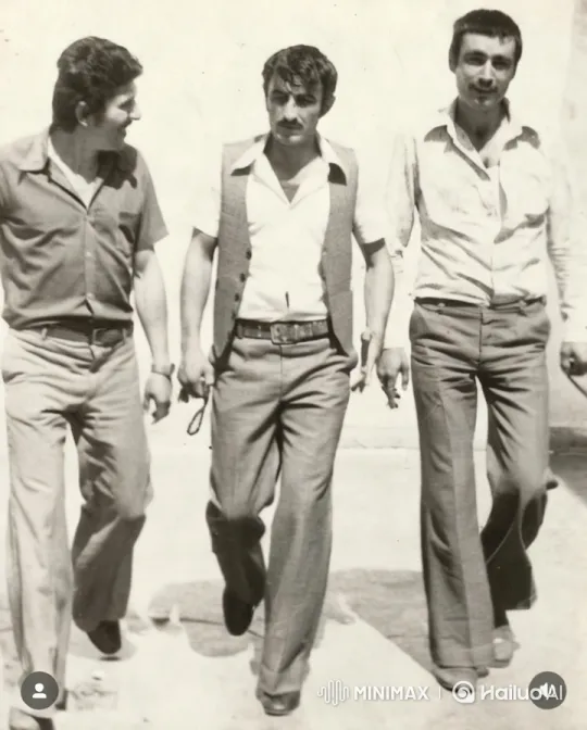 Vintage-Style Men Stride Confidently in Sunlit Setting – AI Generated Video | Hailuo AI