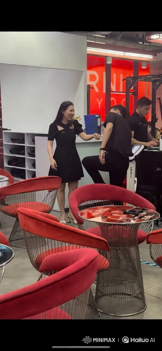 Modern Kungfu Fight in Stylish Setting – AI Generated Video | Hailuo AI