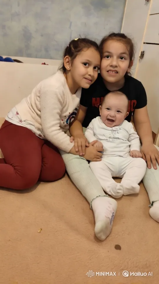 Baby Columbus Embarks on a Playful Adventure – AI Generated Video | Hailuo AI