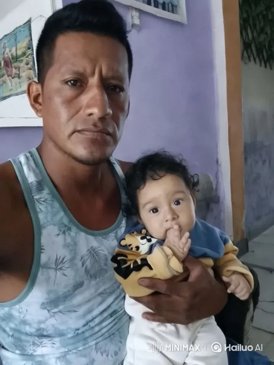 Man and Baby's Playful Dance and Kung Fu Display – AI Generated Video | Hailuo AI