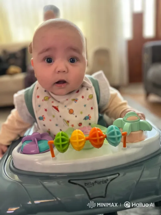 Baby Dancing Joyfully in Walker to 'Ram Şam Sam' – AI Generated Video | Hailuo AI