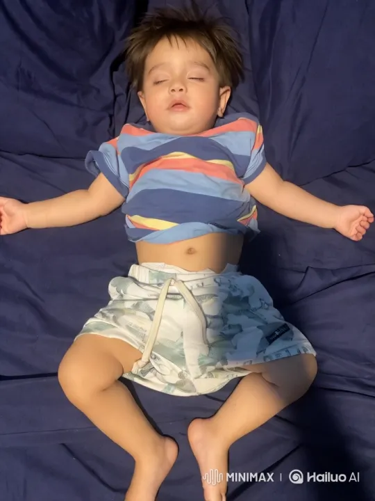 Baby Awakens and Joyfully Dances on Blanket – AI Generated Video | Hailuo AI