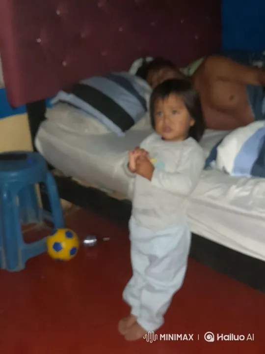 Child Dancing Subtly in Cozy Bedroom – AI Generated Video | Hailuo AI