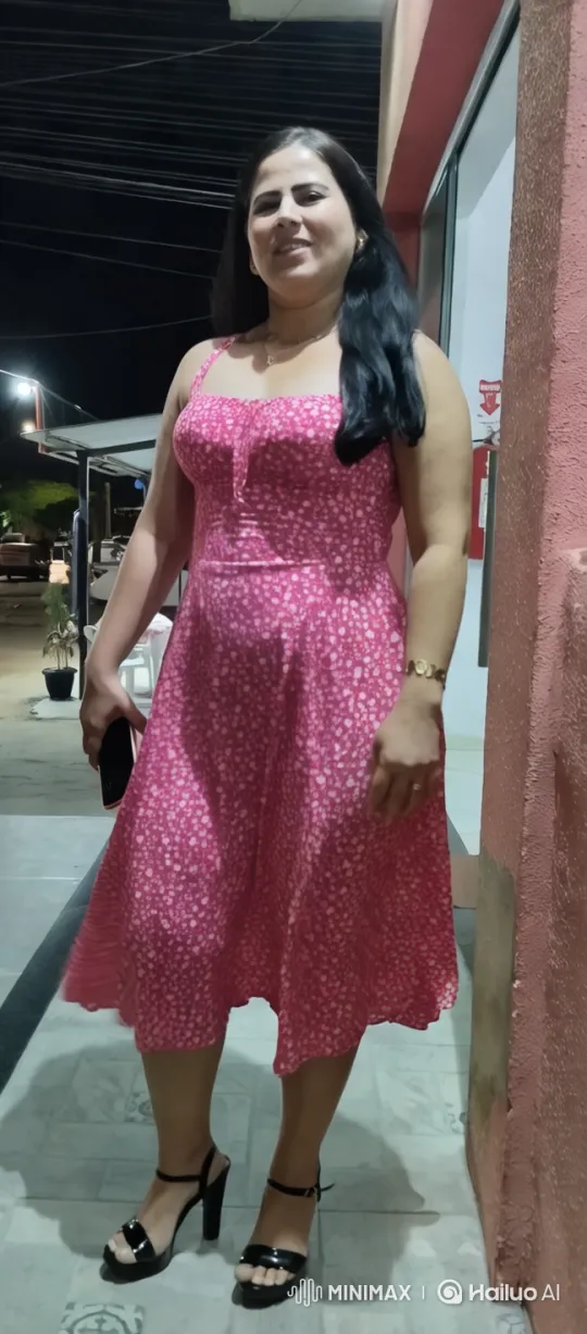 Woman in Pink Dress Walks Gracefully at Night – AI Generated Video | Hailuo AI