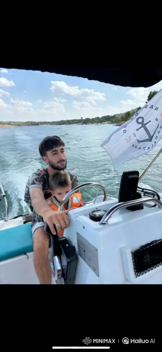 Boat Dance Scene: Two Dance Enthusiasts Enjoying Rap Music – AI Generated Video | Hailuo AI