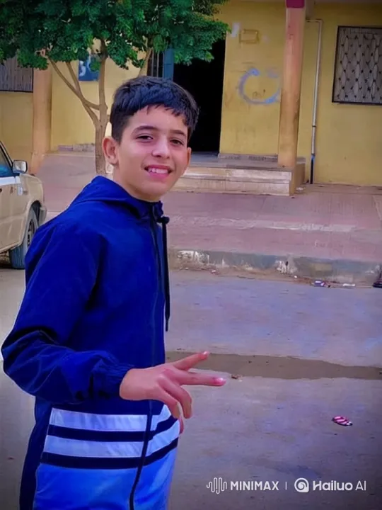 Boy Fleeing Police Chase Amidst Emotional Turmoil – AI Generated Video | Hailuo AI