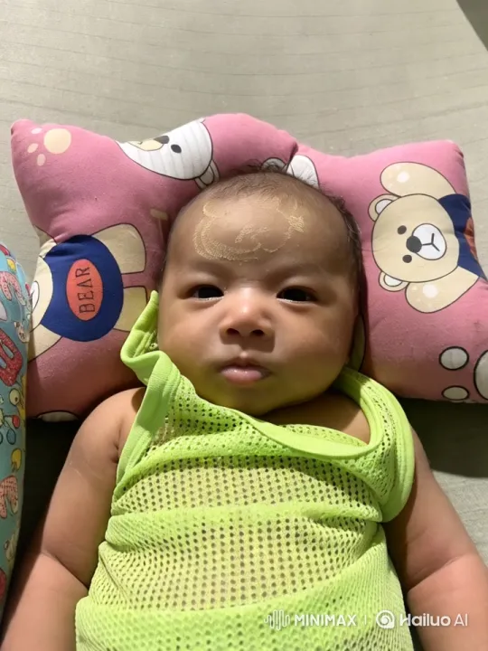 Baby's Joyful Dance and Playful Punches – AI Generated Video | Hailuo AI