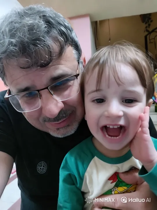 Father and Child's Joyful Dance in Cozy Home – AI Generated Video | Hailuo AI