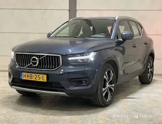 Volvo XC40 Self-Driving with Ghostly Passengers – AI Generated Video | Hailuo AI