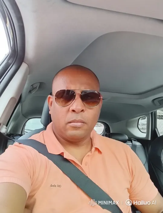 Cheerful Animated Car Scene with Baby Figurine and Prop Dolls – AI Generated Video | Hailuo AI