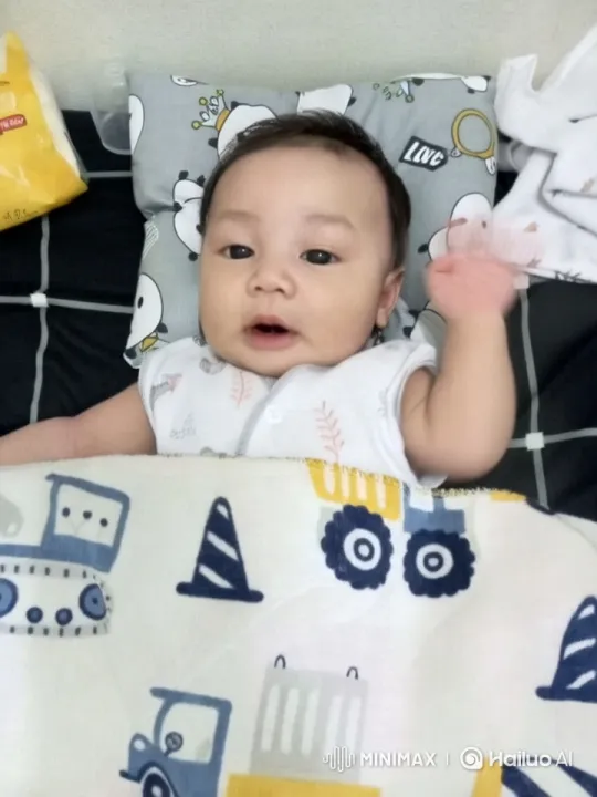Baby Performing Kungfu Jumps on Live2D Animation – AI Generated Video | Hailuo AI