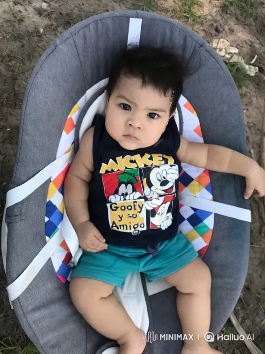 Baby Enacts Playful Dance and Karate Moves – AI Generated Video | Hailuo AI