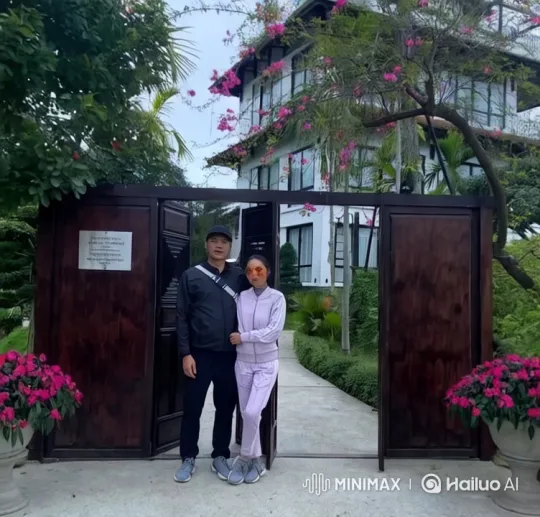 Couple in Garden Showcases Kungfu Skills – AI Generated Video | Hailuo AI