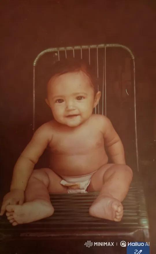 Intimate Portrait of a Vulnerable Baby – AI Generated Video | Hailuo AI