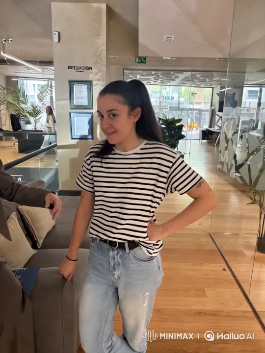 Modern Reception Area Dance with Aesthetic Style – AI Generated Video | Hailuo AI