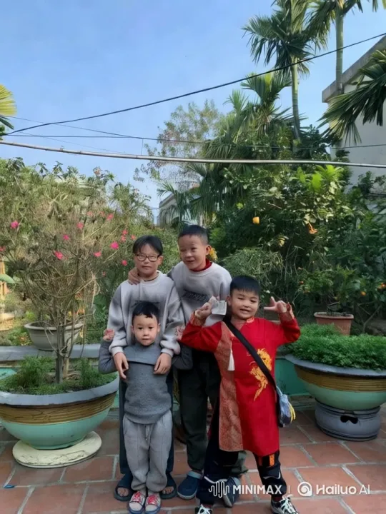 Children Displaying Martial Arts Prowess in a Lush Garden – AI Generated Video | Hailuo AI
