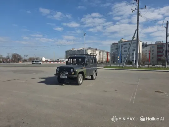 Russian UAZ Hunter Transforms into Robotic Humanoid – AI Generated Video | Hailuo AI