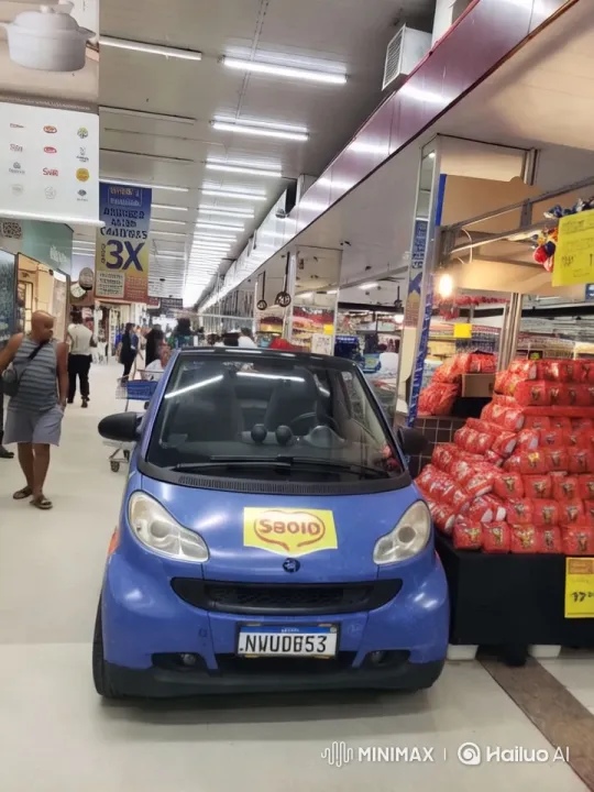 Car Transforms into a Robot – AI Generated Video | Hailuo AI