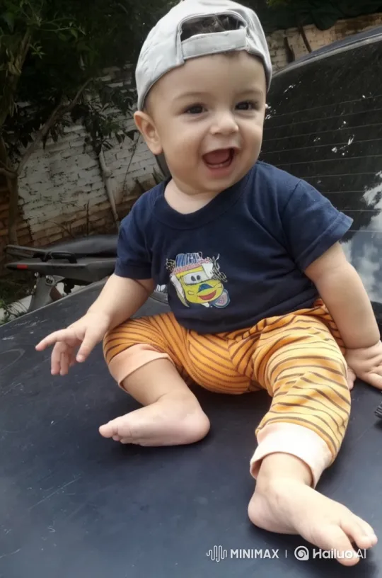 Child on Car Hood Performs Dance and Kung Fu Moves – AI Generated Video | Hailuo AI