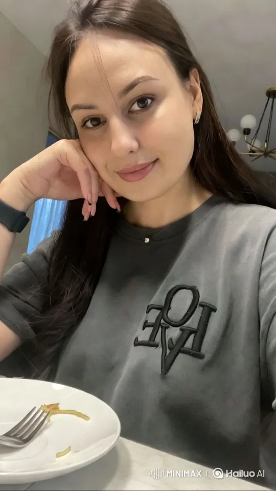 Woman Dining with Elegant Ambiance – AI Generated Video | Hailuo AI