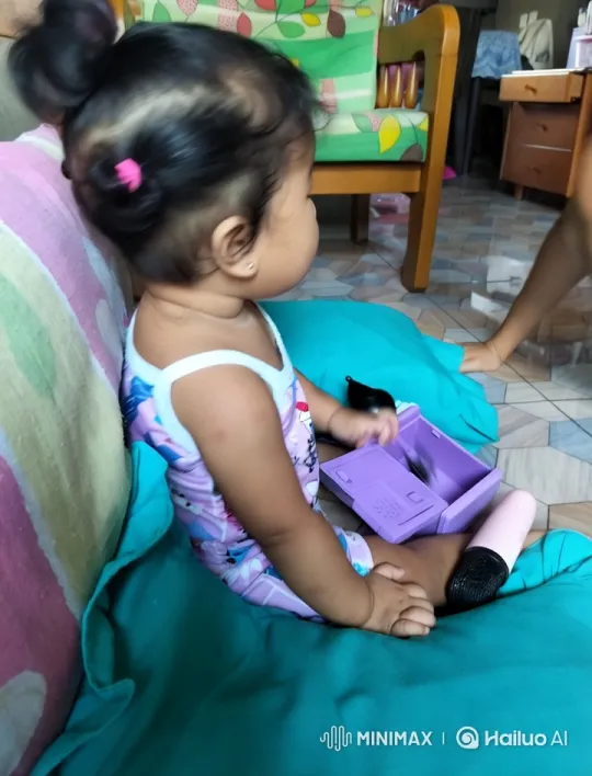 Toddler's Joyful Dance and Kungfu Performance – AI Generated Video | Hailuo AI