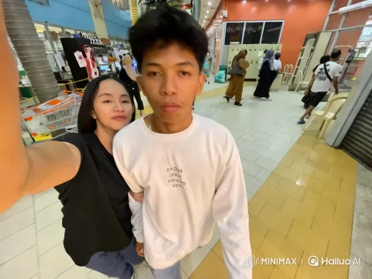 Intense Couple's Argument in Urban Café Captured – AI Generated Video | Hailuo AI
