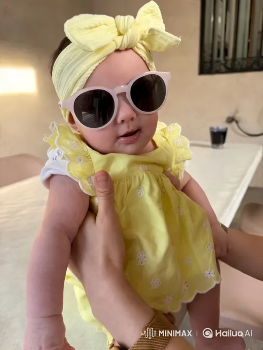 Baby's Joyful Dance in Yellow Outfit – AI Generated Video | Hailuo AI