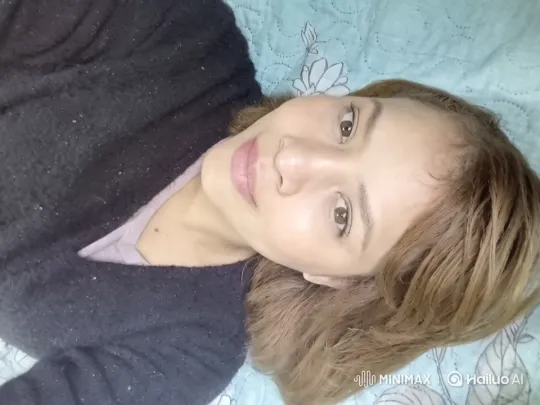 Intimate Bedroom Scene with Gentle Camera Movements – AI Generated Video | Hailuo AI