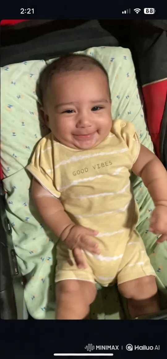 Baby's Joyful Dance and Kung Fu Moves – AI Generated Video | Hailuo AI