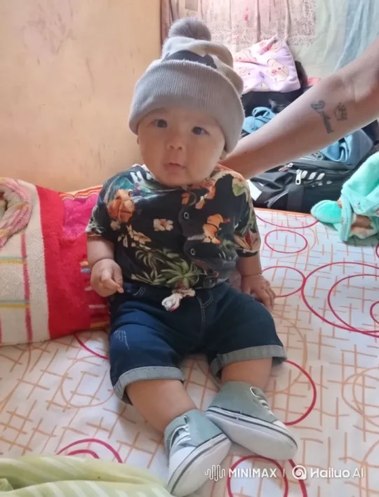 Baby's Joyful Dance with Playful Kung Fu Moves – AI Generated Video | Hailuo AI