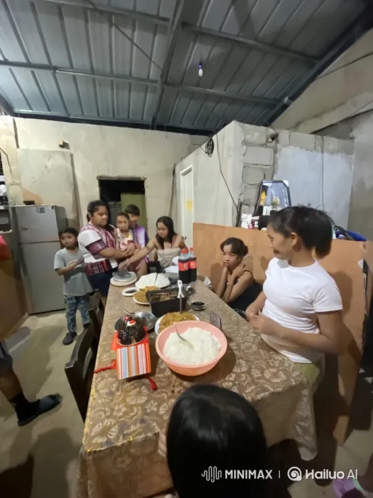 Vibrant Family Gathering in Rustic Setting – AI Generated Video | Hailuo AI