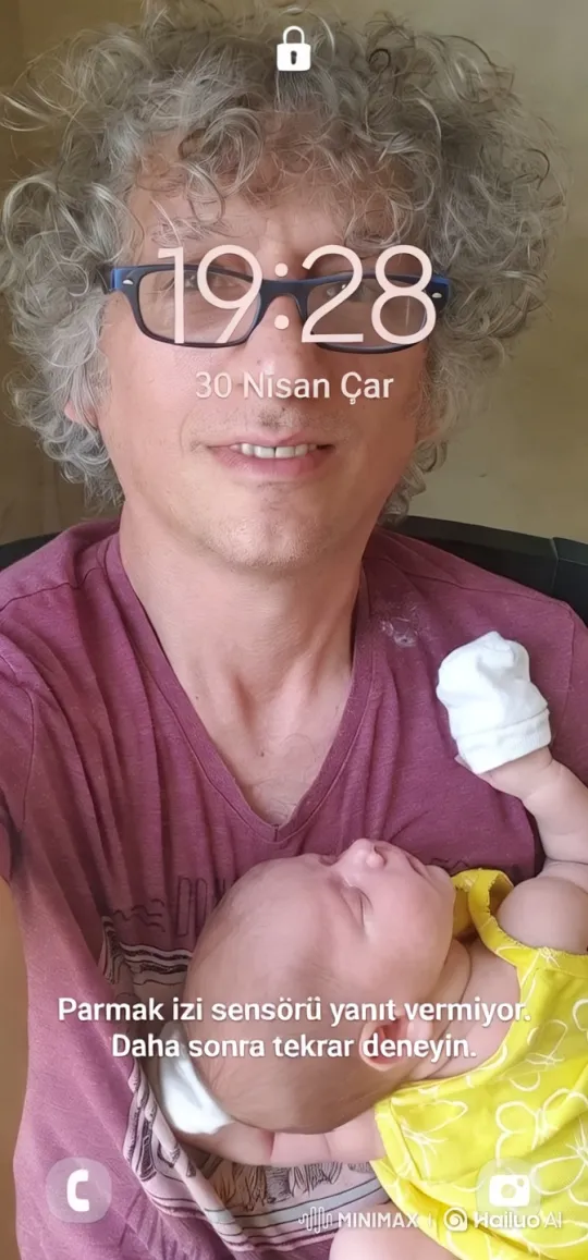 Baby Laughs Delightfully in Close-Up Video – AI Generated Video | Hailuo AI