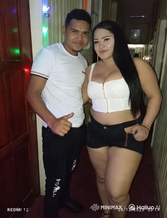 Couple's Intimate Dance in Festive Hallway – AI Generated Video | Hailuo AI