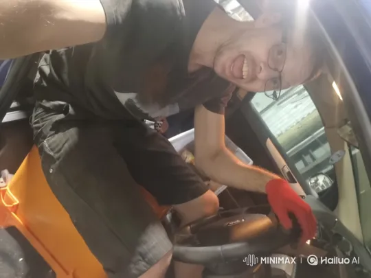 Man Performs Burnout in Stripped Ford Falcon – AI Generated Video | Hailuo AI