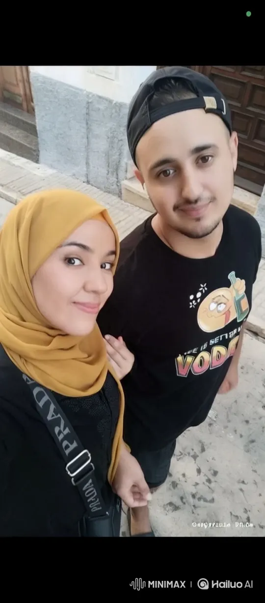 Couple's Loving Moments Captured in Intimate Video – AI Generated Video | Hailuo AI