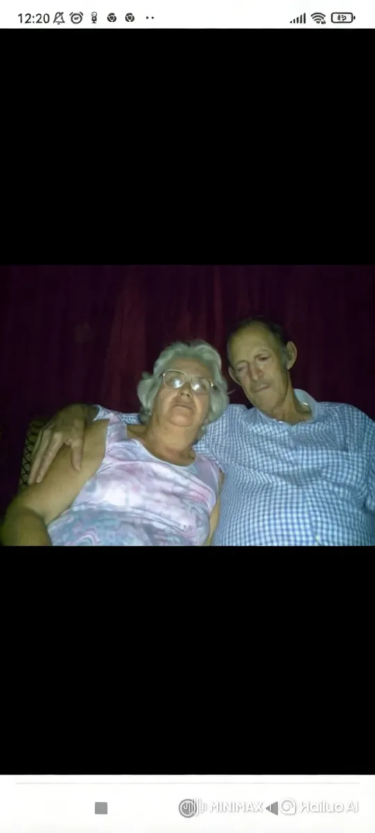 Elderly Couple's Intimate Moment Captured – AI Generated Video | Hailuo AI