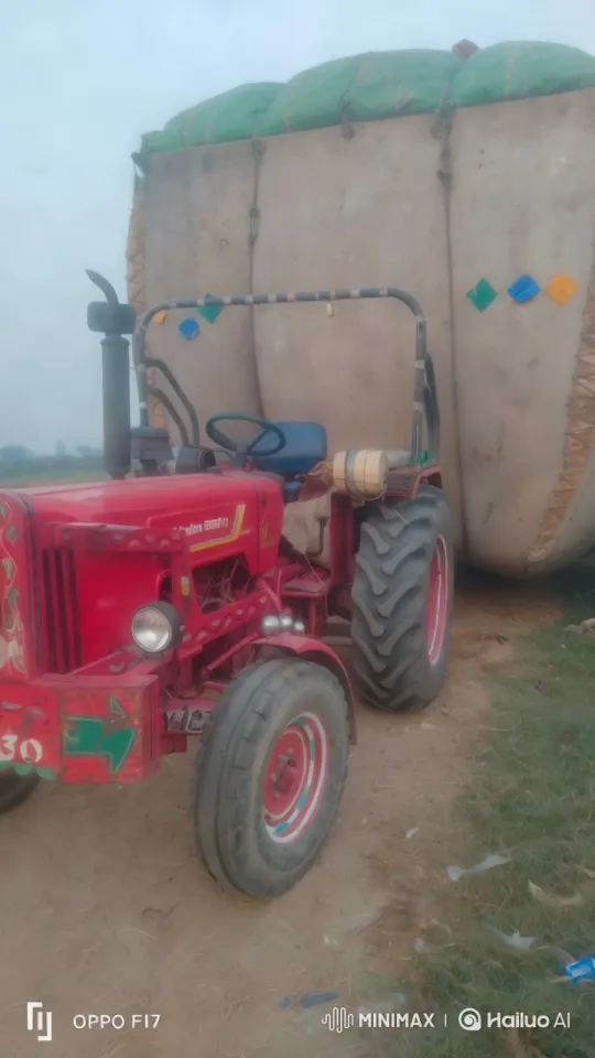 Mahindra 585 DI Tractor Showcased in Rural Setting – AI Generated Video | Hailuo AI