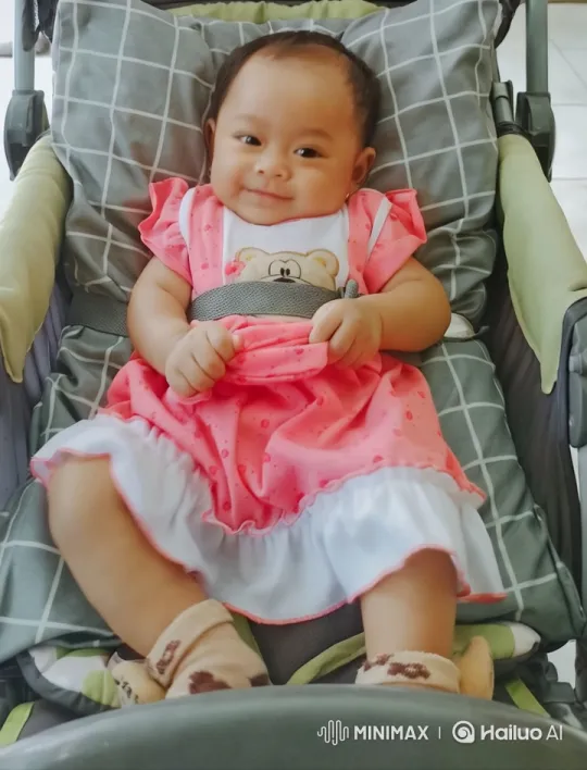 Baby's Joyful Dance in Charming Pink Dress – AI Generated Video | Hailuo AI