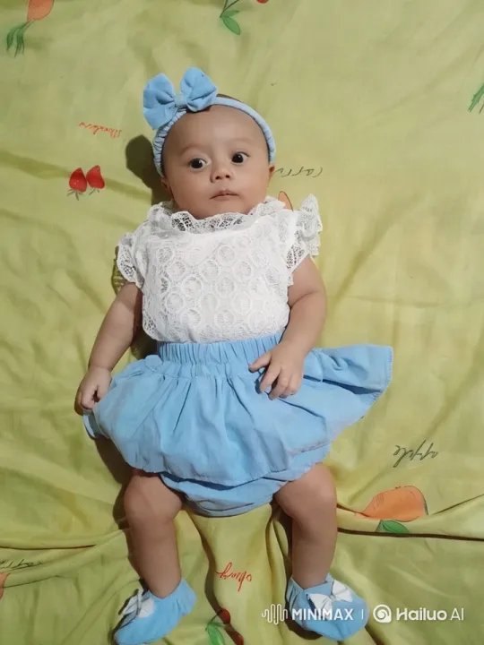 Baby's Joyful Dance in Charming Outfit – AI Generated Video | Hailuo AI