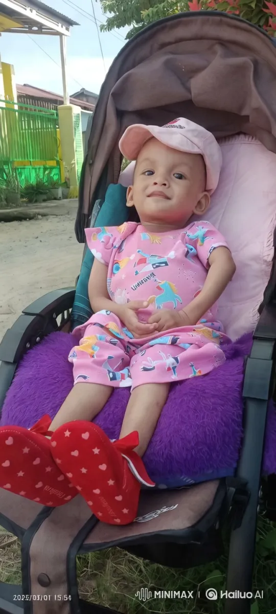 Child Dancing Joyfully in Vibrant Outfit – AI Generated Video | Hailuo AI
