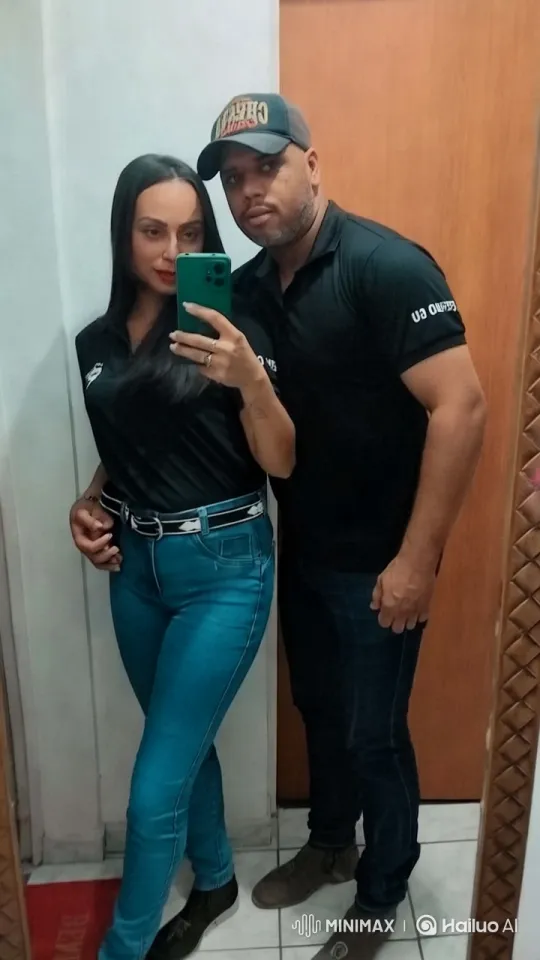 Couple Shares Tender Moment in Coordinated Outfits – AI Generated Video | Hailuo AI
