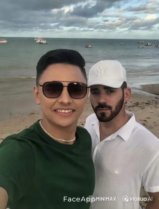 Intimate Moment on a Serene Beach – AI Generated Video | Hailuo AI