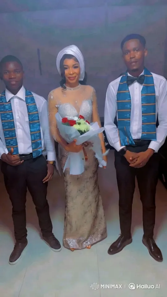Elegant Bride Dances at Festive Celebration – AI Generated Video | Hailuo AI