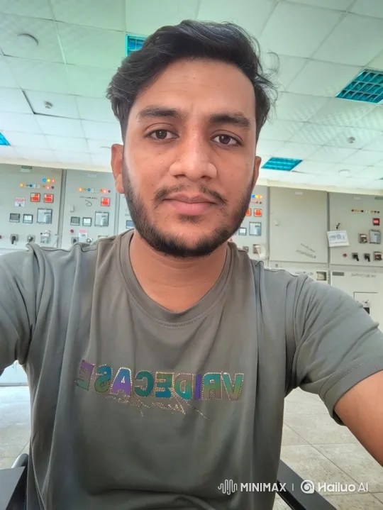 Young Man Shares Meal with Elderly Neighbor – AI Generated Video | Hailuo AI